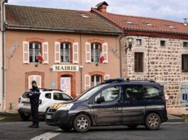 Shooting in France: three police officers killed and the fourth wounded by a gunman who has been found dead