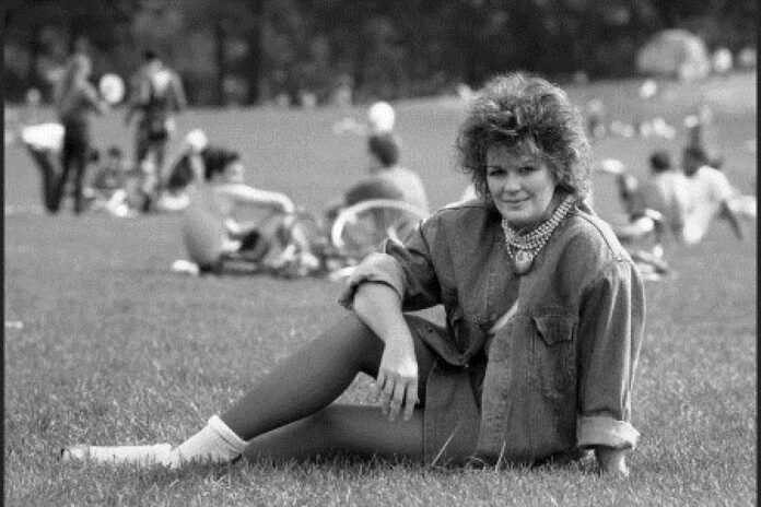 Oh, K.T. Oslin, Country Singer-Songwriter '80's Ladies,' Dead at 78 Oh, K.T. Oslin, Country Singer-Songwriter '80's Ladies,' Dead at 78