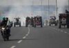 Indian police fire tear gas on Republic Day in a conflict with farmers