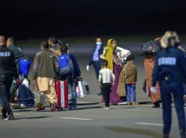 Thousands of Afghan refugees are heading to Iran, according to a United Nations official.