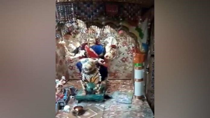Pakistan: A Hindu temple was vandalised, which a BJP official describes as "state-sponsored terror Pakistan: A Hindu temple was vandalised, which a BJP official describes as "state-sponsored terror