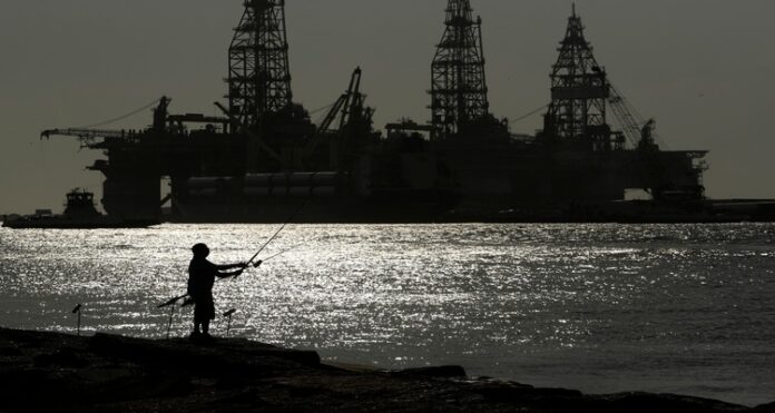 Oil_Leasing