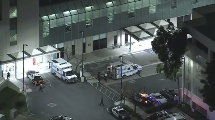 During a robbery attempt, an off-duty LAPD cop was fatally shot During a robbery attempt, an off-duty LAPD cop was fatally shot