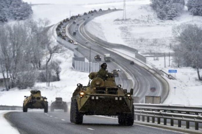 If Russia invades Ukraine, US President Joe Biden warns that it would pay a "heavy price " If Russia invades Ukraine, US President Joe Biden warns that it would pay a "heavy price "