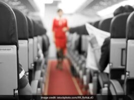 Passenger Disobeys Mask Rule, US Flight Returns Mid-Flight