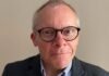 Australia demands that an economist detained in Myanmar be released "immediately."