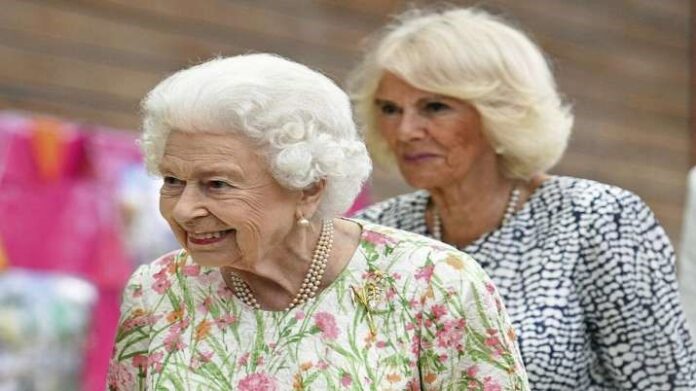 When Prince Charles becomes King, Camilla should be the Queen: Queen Elizabeth II