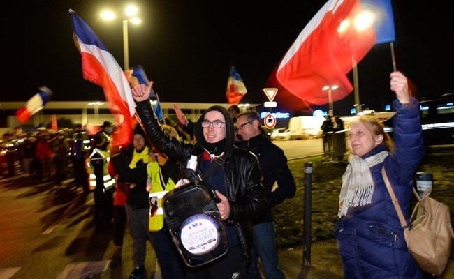 Protesters from France's 