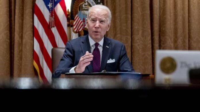 Joe Biden urges Americans in Ukraine to 