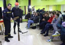 Students in East Ukraine Try Bulletproof Vests and Escape Drills Students in East Ukraine Try Bulletproof Vests and Escape Drills