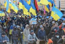 Fears of invasion have prompted governments to urge citizens to leave Ukraine Fears of invasion have prompted governments to urge citizens to leave Ukraine