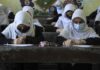 Thousands of Afghan girls have returned to school following the Taliban's lifting of their prohibition