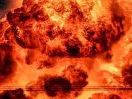 100 people were killed, An oil refinery explosion, Nigeria, YEAC