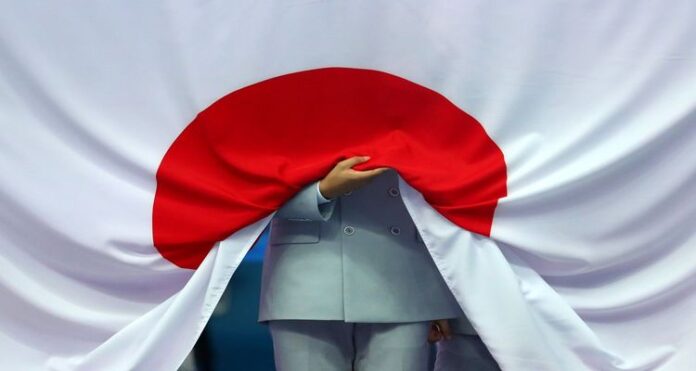 hitler (1) Ukraine Apologizes to Japan, Associating the Former Emperor, Hitler