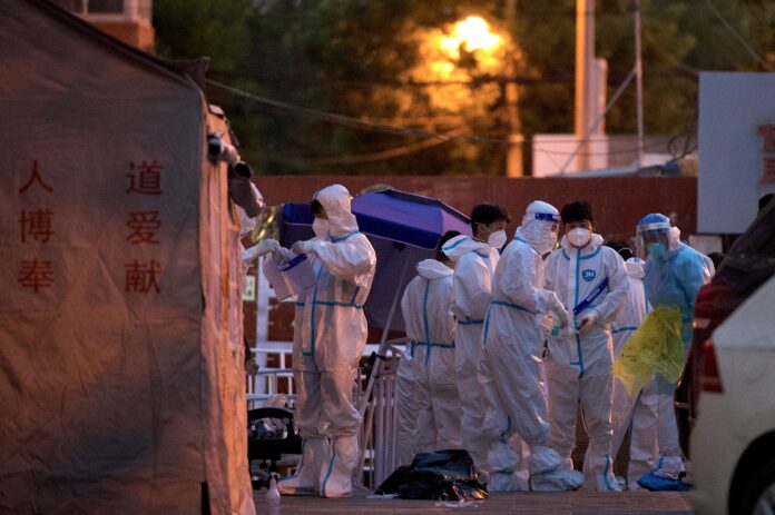 In Beijing, over 13,000 Covid-Negative People Have Been "Forcibly" Sent To Quarantine In Beijing, over 13,000 Covid-Negative People Have Been "Forcibly" Sent To Quarantine