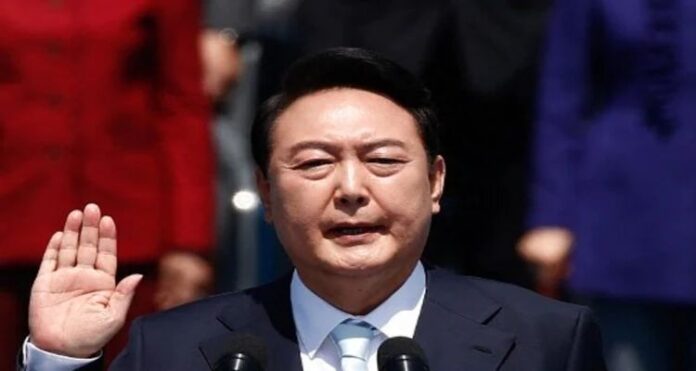 n korea Former Security Adviser, Tough Stand on North Korea, South Korea's New President, Yoon Suk-yeol, corruption allegations, Ministry of Gender Equality, legislative experience, President Park Geun-Hye