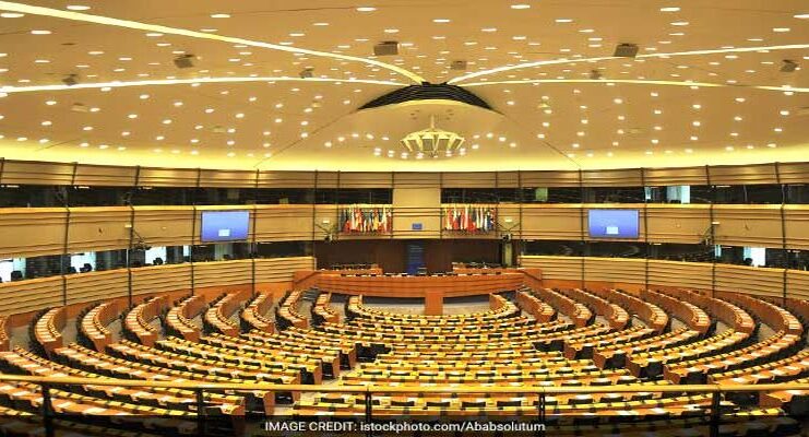 Genocide Possibility, Xinjiang, European Parliament, Sanctions Against China, China's Xinjiang province, Chinese high-ranking officials, crimes against humanity, Uyghur community,