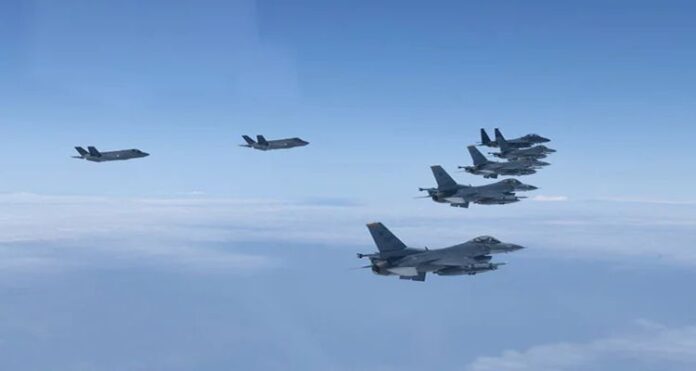 Retaliation, North Korea's Missile Tests, United States, United States flew warplanes, Sixteen South Korean warplanes, South Korea, F-35 stealth militants
