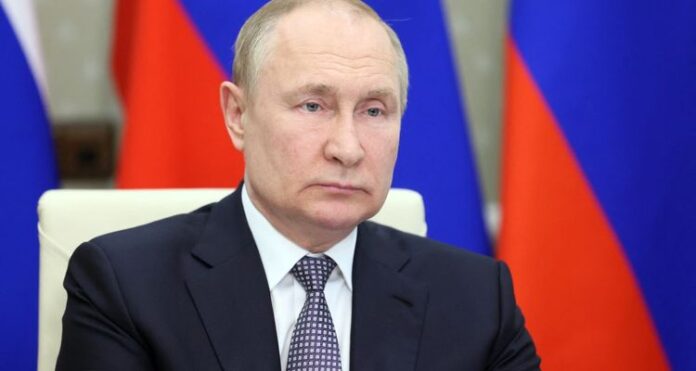 Vladimir Putin, 4 Regions of Ukraine, Russian President Vladimir Putin, Ukrainian territories,