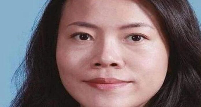 china Asia's Wealthiest Woman, Loses $12 Billion, China Estate Crisis, $23.7 billion, Yang Huiyan