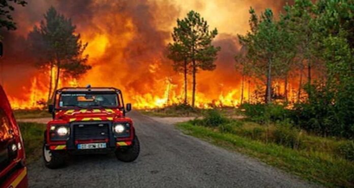 spain "We have a fire that will spread as long as it is not contained," said Vincent Ferrier, deputy officer in charge for Langon in Gironde, at a news conference.