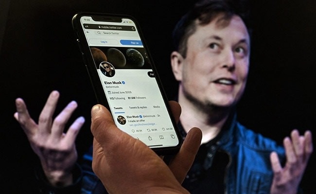 As acrimony grows, Elon Musk's Twitter countersuit is due by Friday