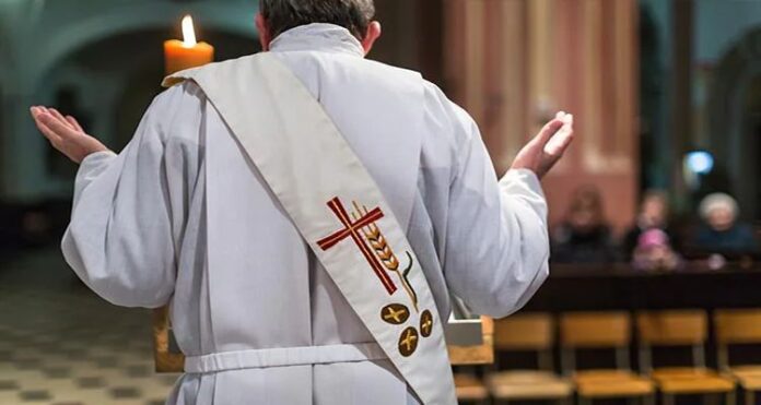 colombo List of Colombian priests, sexually abusing minors, local media, Colombia's Catholic Church, Juan Pablo Barrientos, video broadcast