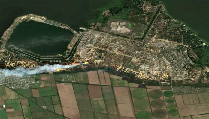 ukrain (1) Fears Of A Major Disaster, A Shellfire, The Ukrainian Plant, Zaporizhzhia, Europe's largest nuclear plant,
