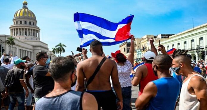 CUBA (1) Cubans cast ballots, a historic referendum, same-sex unions, adoption, legalize same-sex unions