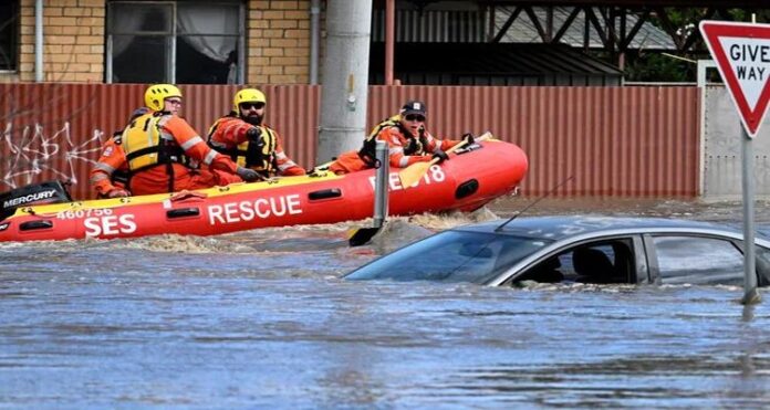 Australia Floods, Submerge Homes, Swallow Cars, Emergency in Melbourne