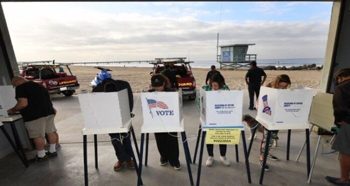 midterm election (1) President Donald Trump, Trump's unsubstantiated allegations, Midterm Performance