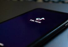 TikTok Is Banned From Government Devices Due To “High Risk” TikTok Is Banned From Government Devices Due To "High Risk"