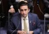 Pakistan faces a 'uphill task' to bring Kashmir to the forefront of the UN agenda, according to a Pakistani minister.