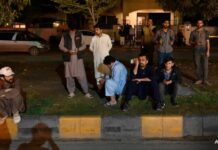 Earthquake in Pakistan: 9 people died as a result of it, which also shook northern India: report Earthquake in Pakistan: 9 people died as a result of it, which also shook northern India: report
