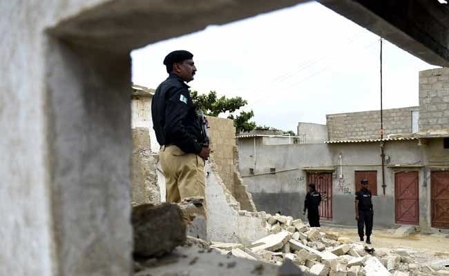 In the province of Khyber Pakhtunkhwa, a Pakistani Taliban leader was killed