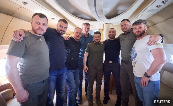 On the 500th day of the war, Zelensky brings home former commanders from Turkey