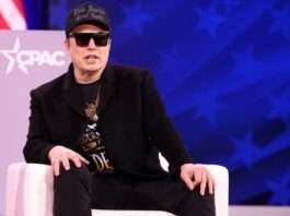 Elon Musk’s Job Ultimatum Sparks Chaos while 230K sign petition to Revoke His Canadians Citizenship
